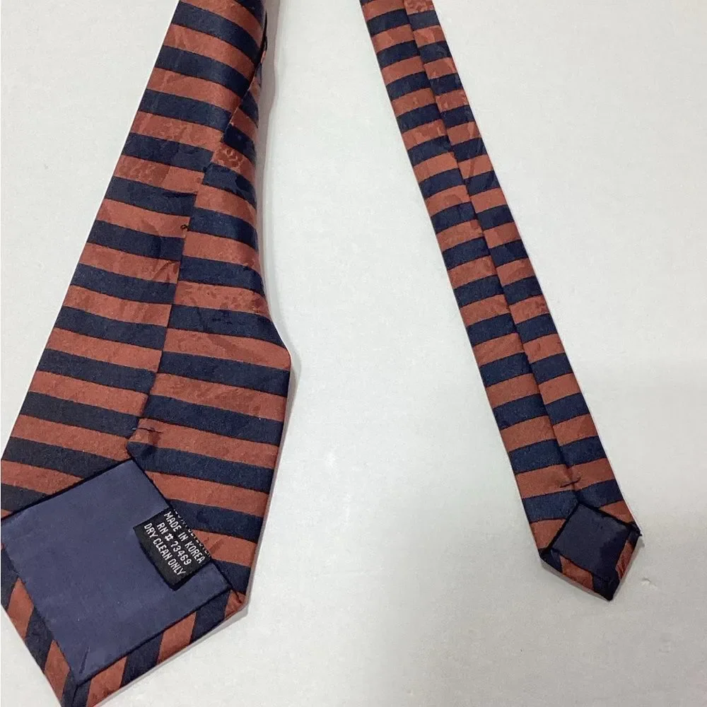Winnie the Pooh Bear Striped Tie Honey Bees Navy Brown Stripe Print Classic